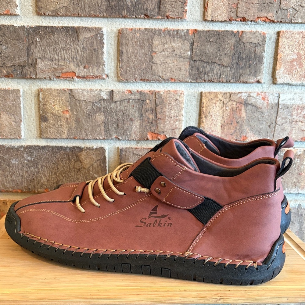 Men's Tan Leather Slip-On Loafers